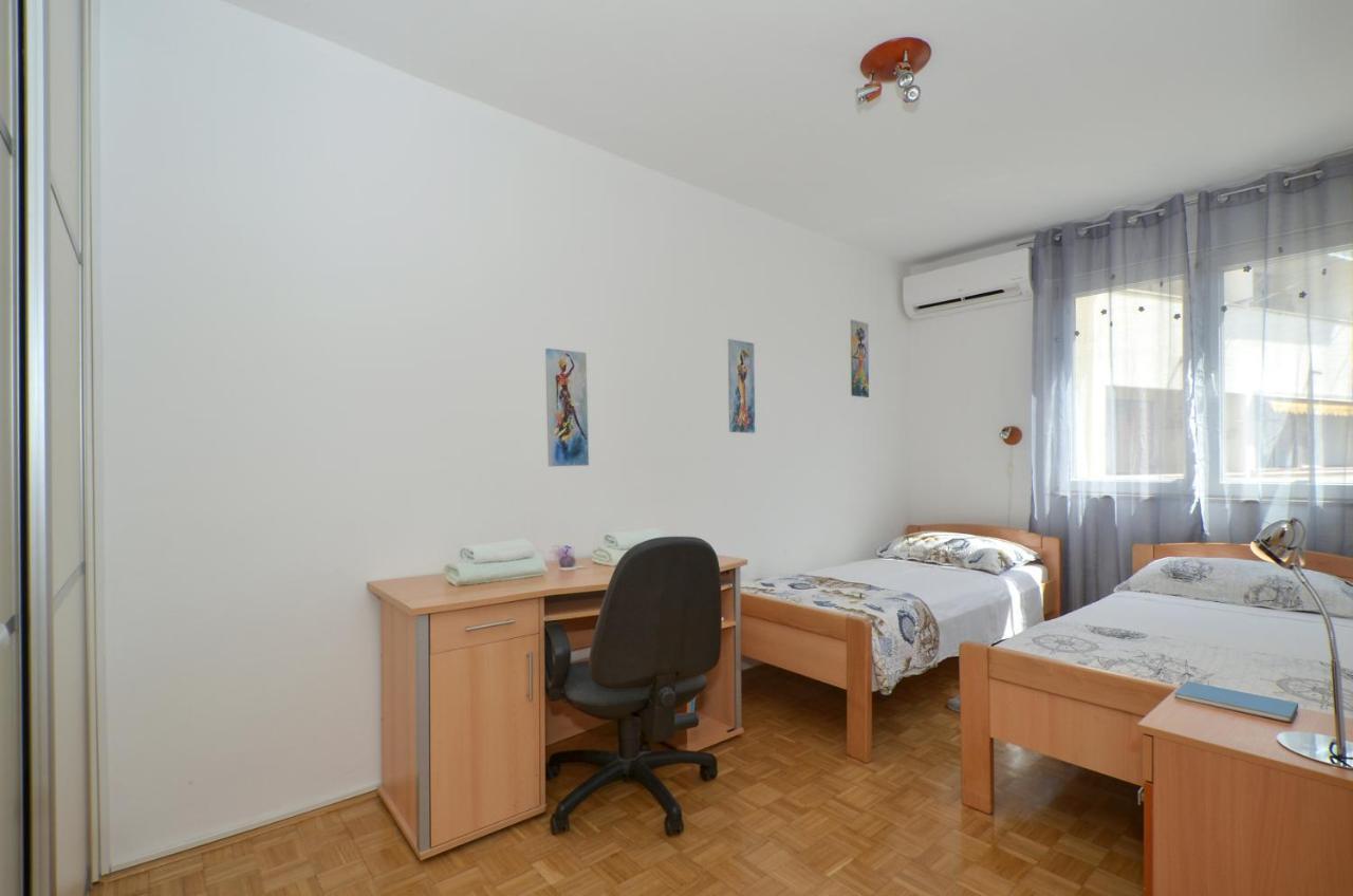 Apartman Lazy Summer Days Appartement Split Buitenkant foto