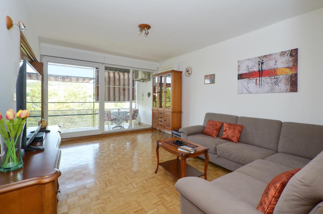 Apartman Lazy Summer Days Appartement Split Buitenkant foto