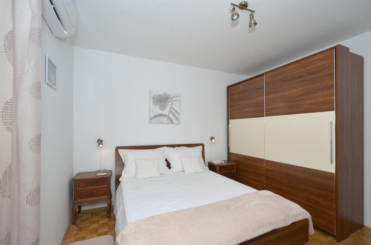 Apartman Lazy Summer Days Appartement Split Buitenkant foto